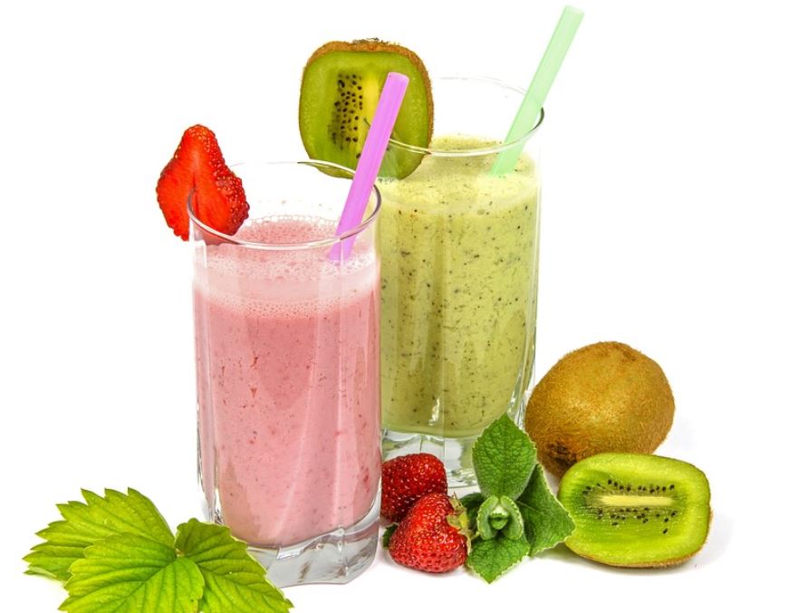 3 IMMUNITY BOOSTING SMOOTHIE RECIPES FOR STUDENTS