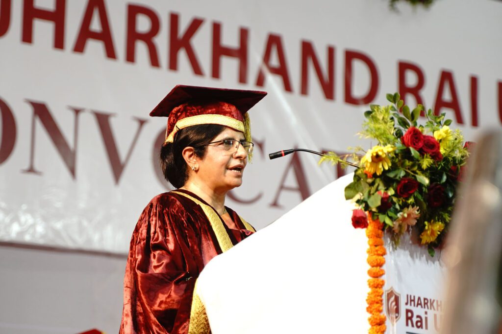 बेहतर शिक्षा के साथ सामाजिक दायित्वों का निर्वहन करते हुए विद्यार्थियों को  ग्लोबल सिटीजन बनाना हमारा लक्ष्य : डॉ.सेंगर