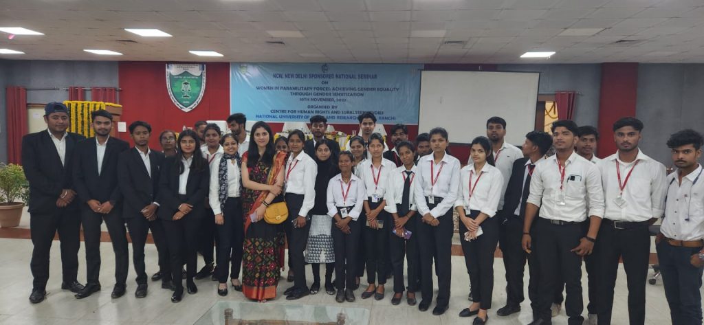 झारखण्ड राय यूनिवर्सिटी, फैकल्टी ऑफ़ लीगल स्टडीज के विद्यार्थी राष्ट्रीय संगोष्ठी में हुए शामिल।