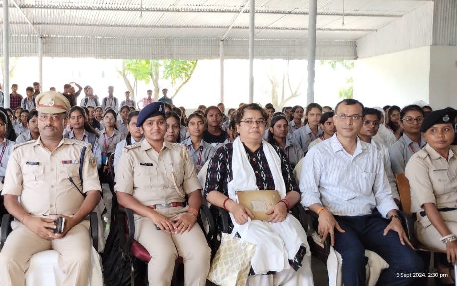 झारखंड राय विश्वविद्यालय, रांची में  महिला सुरक्षा  पर कार्यशाला का आयोजन