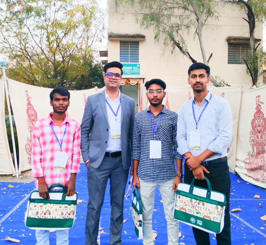 झारखंड राय यूनिवर्सिटी के माइनिंग इंजीनियरिंग के  छात्रों ने अंतरराष्ट्रीय सम्मेलन में प्रस्तुत किया शोध पत्र