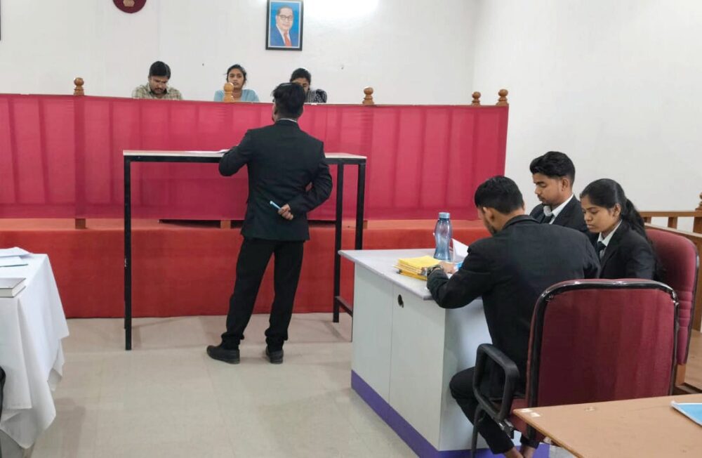 Law Moot Court JRU (1)